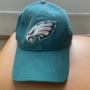 Mens Philadelphia Eagles hat - NFL 9 Twenty New Era brand - Adjustable